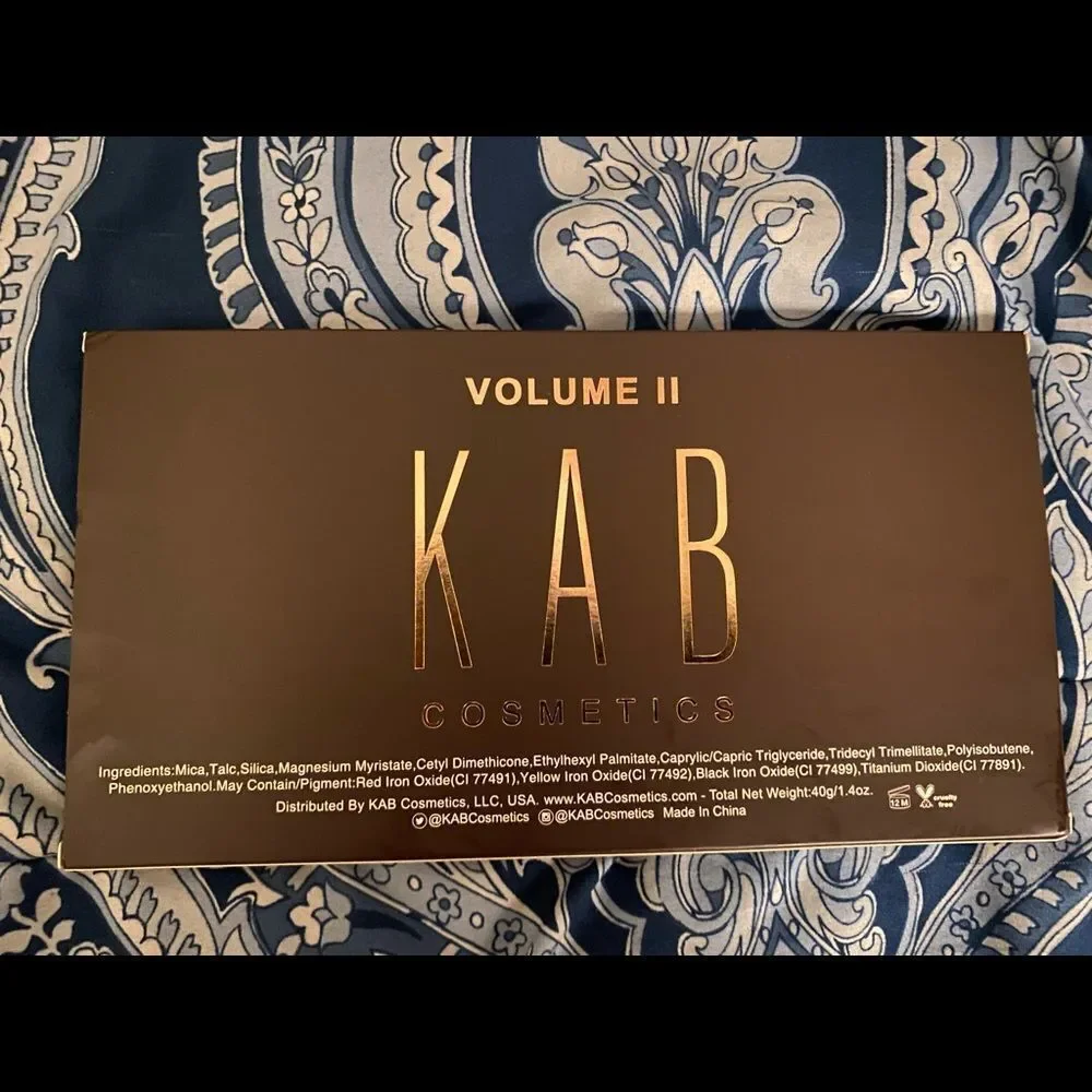 Kab Cosmetics Contour Palette Volume 2